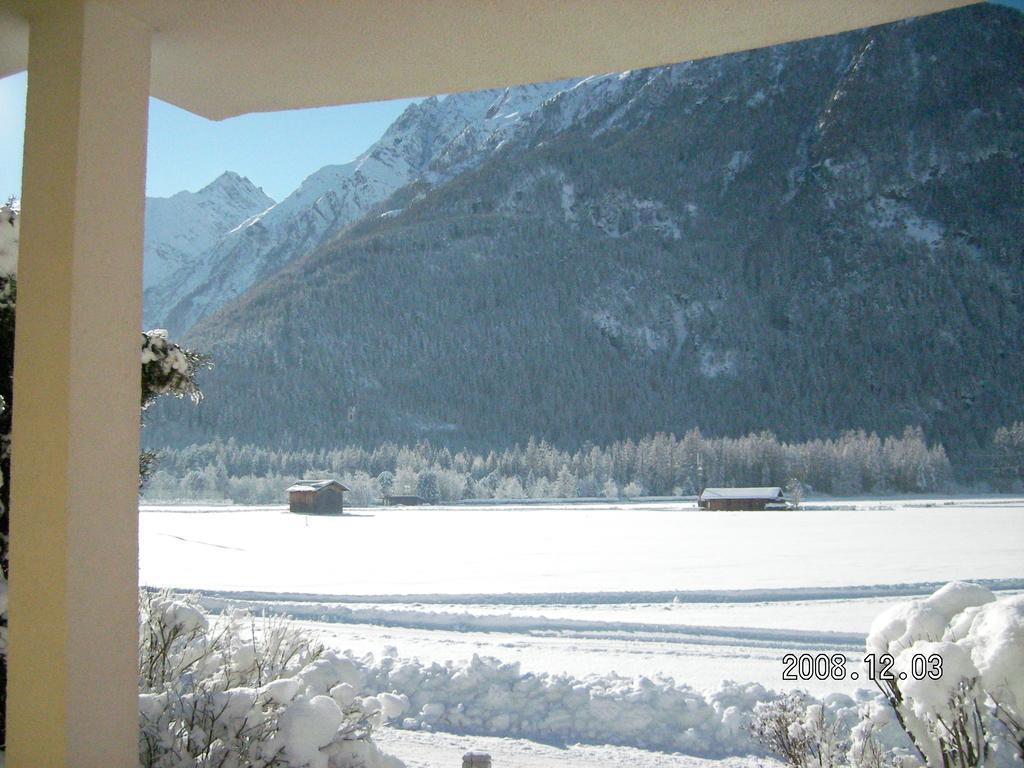 Haus Tanja Apartment Langenfeld Room photo